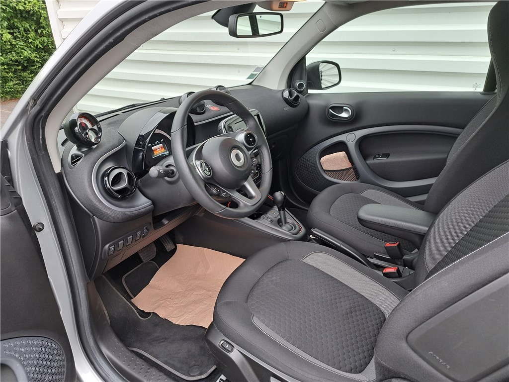 SMART FORTWO COUPE