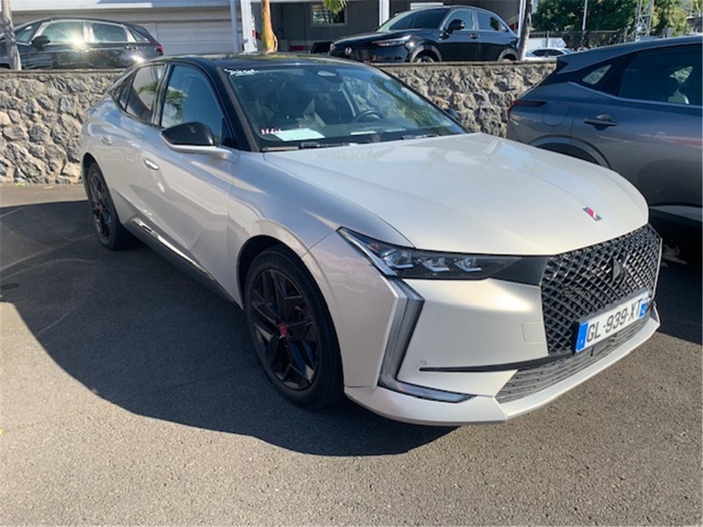 Ds DS 4